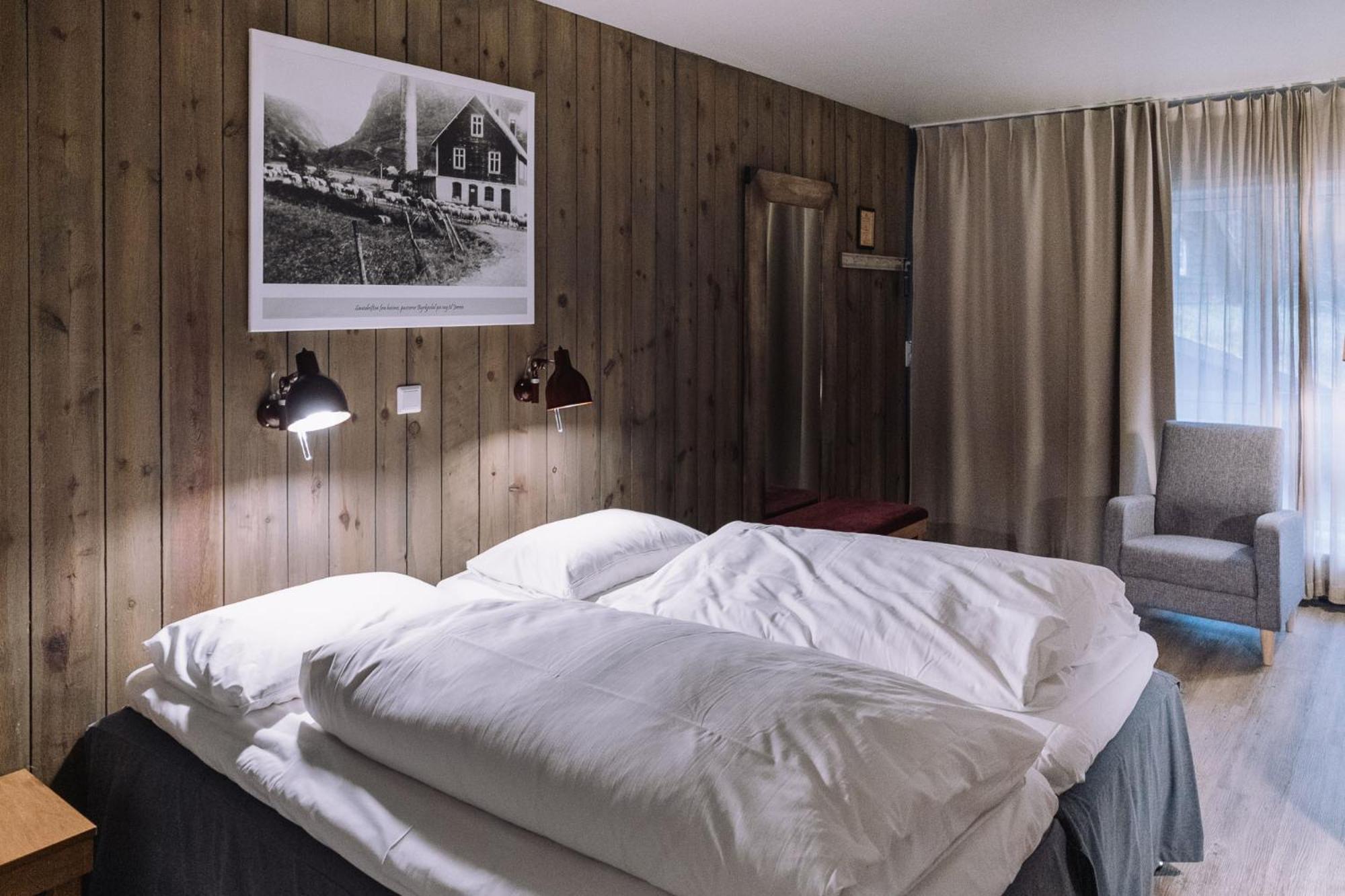 Byrkjedalstunet Hotell Buitenkant foto